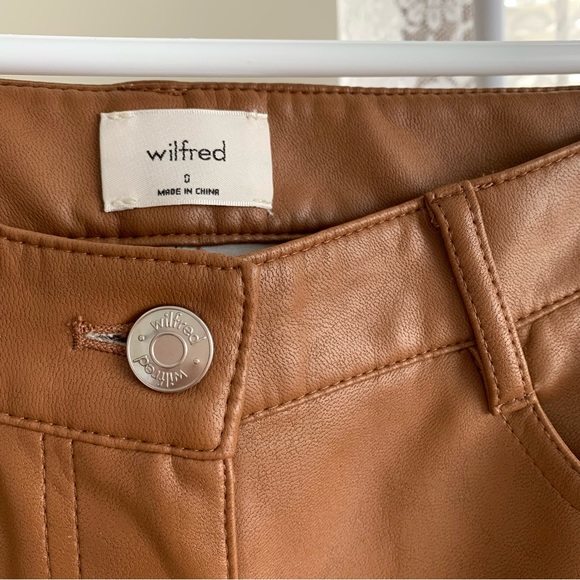 Aritzia Wilfred Melina Cropped Pant - Picture 3 of 9